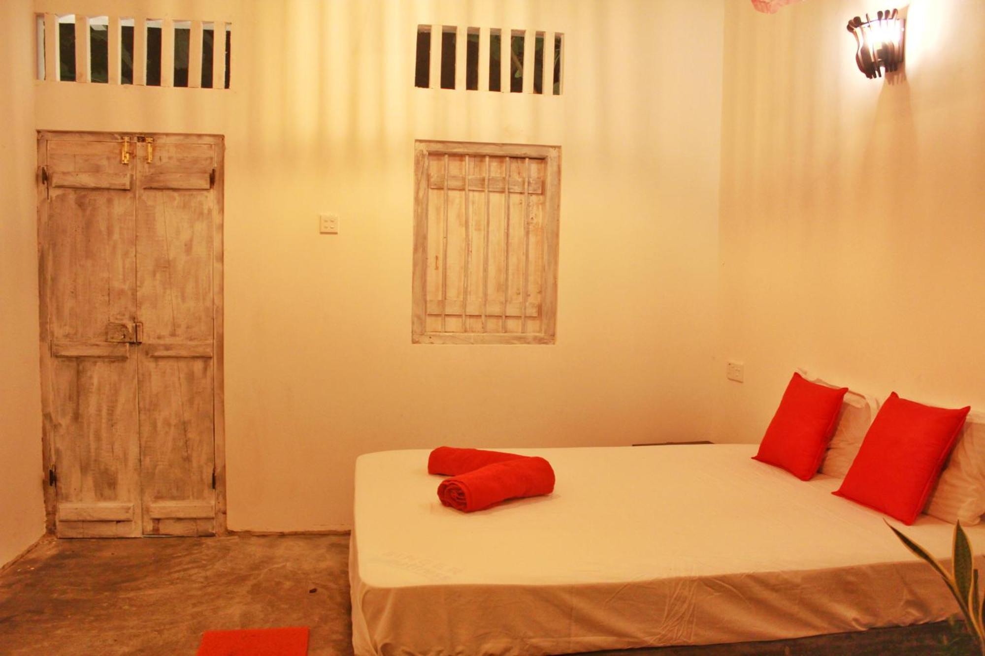 Linu Homestay Dikwella Exteriér fotografie