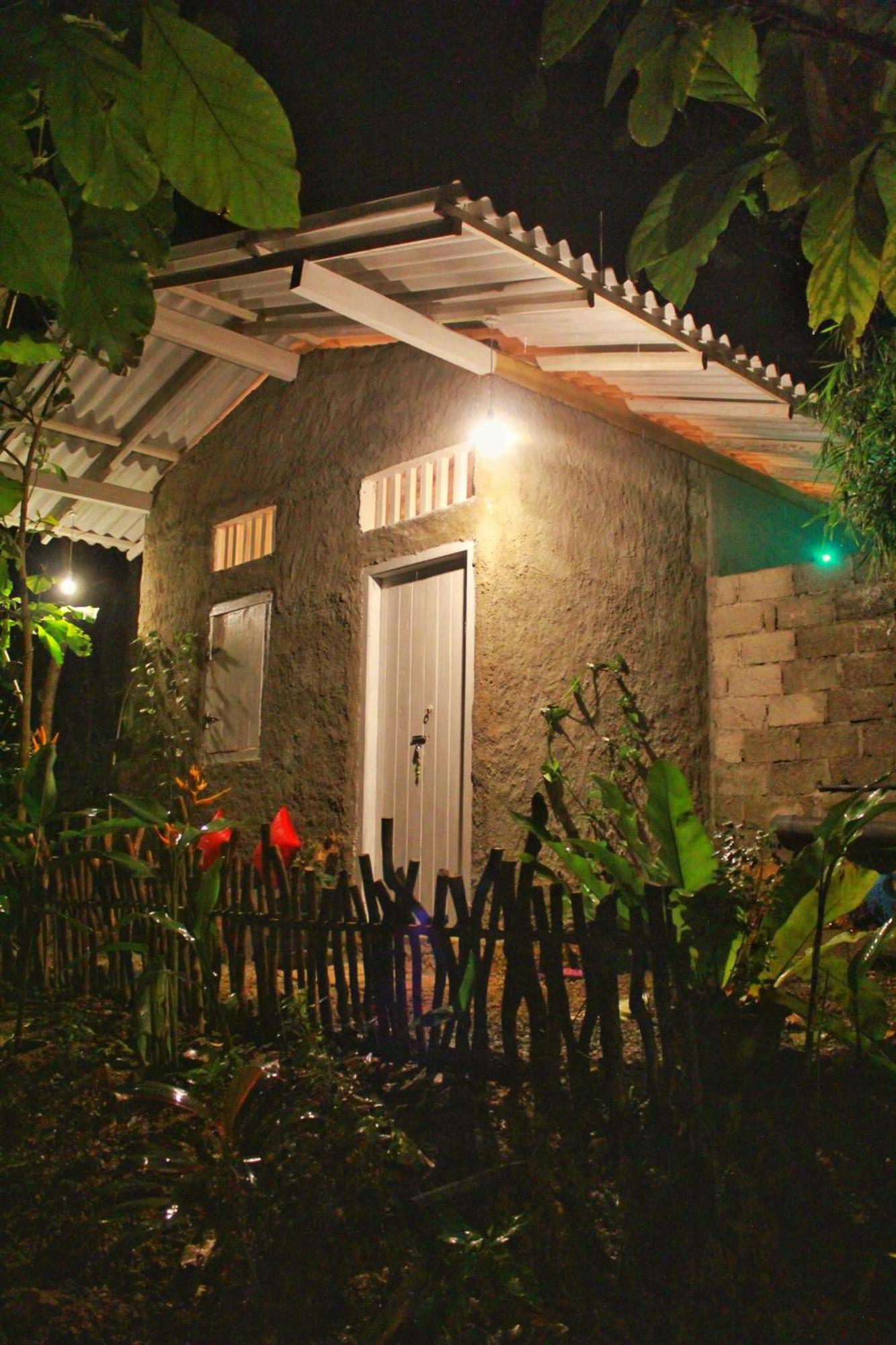Linu Homestay Dikwella Exteriér fotografie