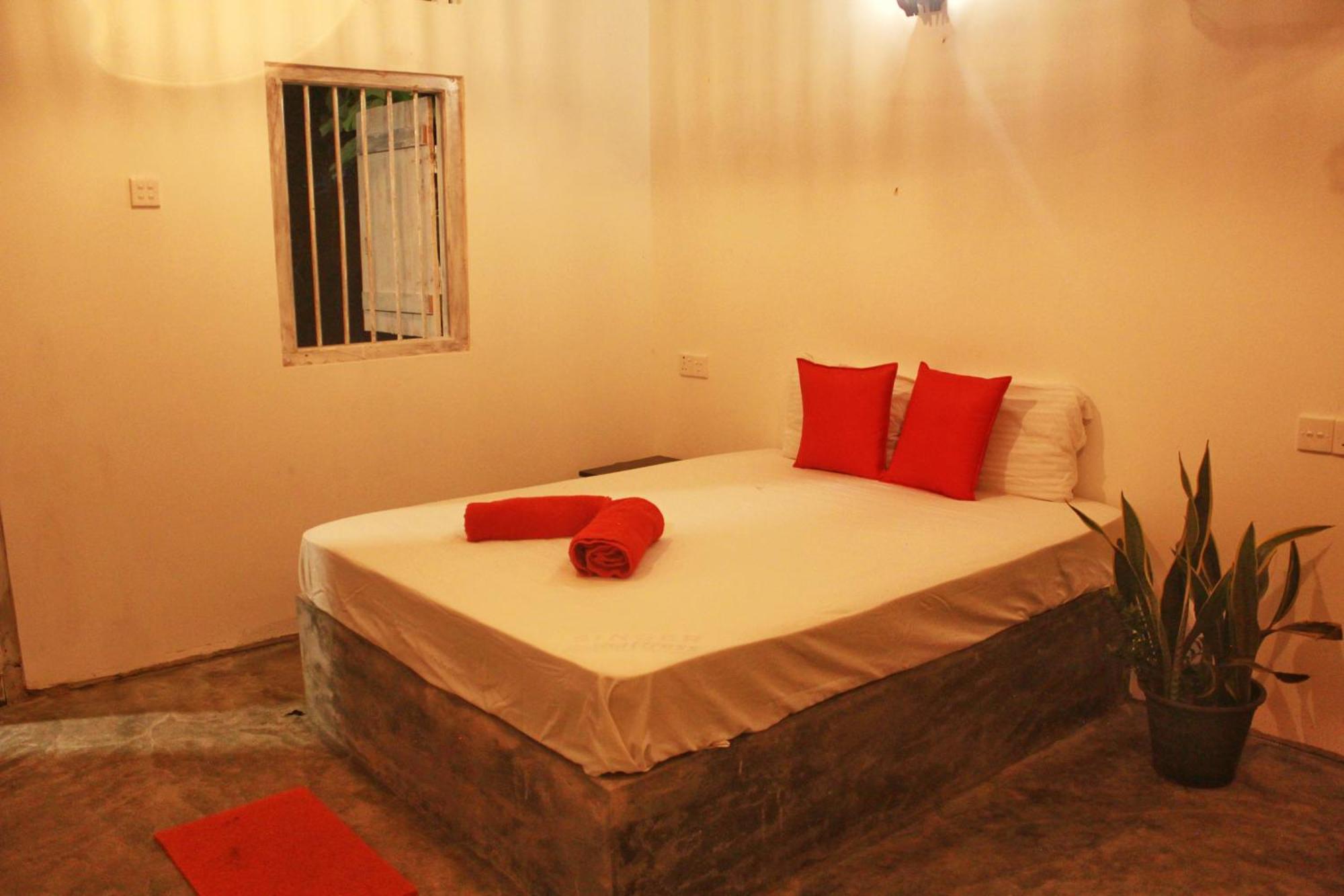 Linu Homestay Dikwella Exteriér fotografie