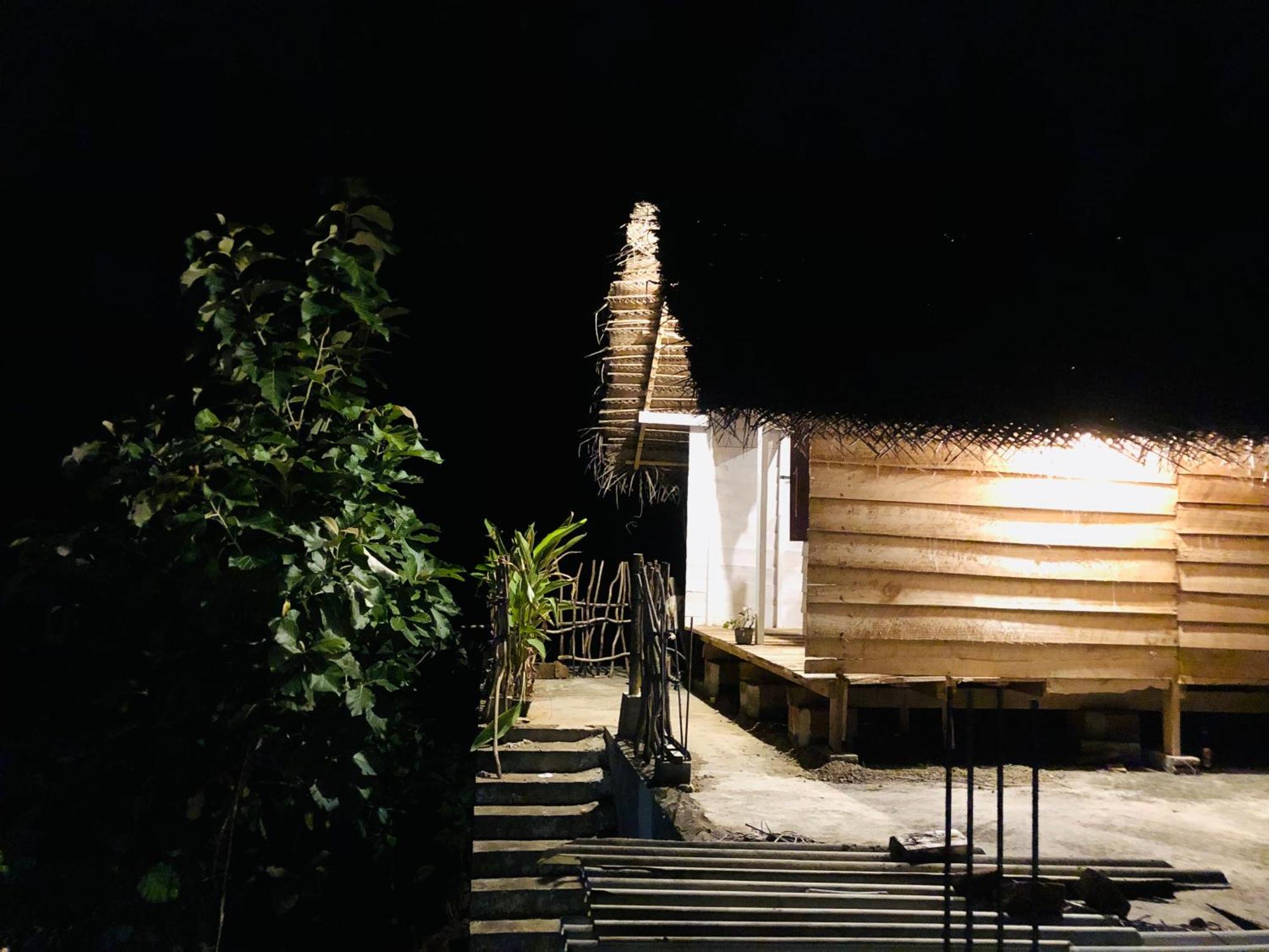Linu Homestay Dikwella Exteriér fotografie