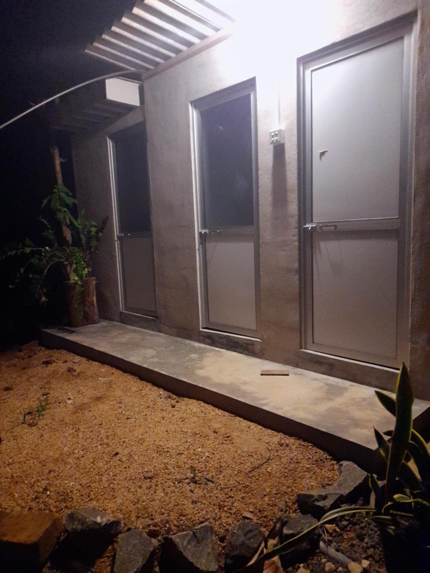 Linu Homestay Dikwella Pokoj fotografie