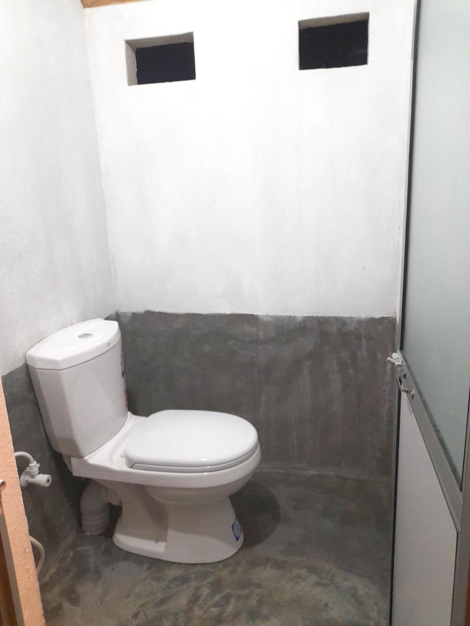 Linu Homestay Dikwella Pokoj fotografie